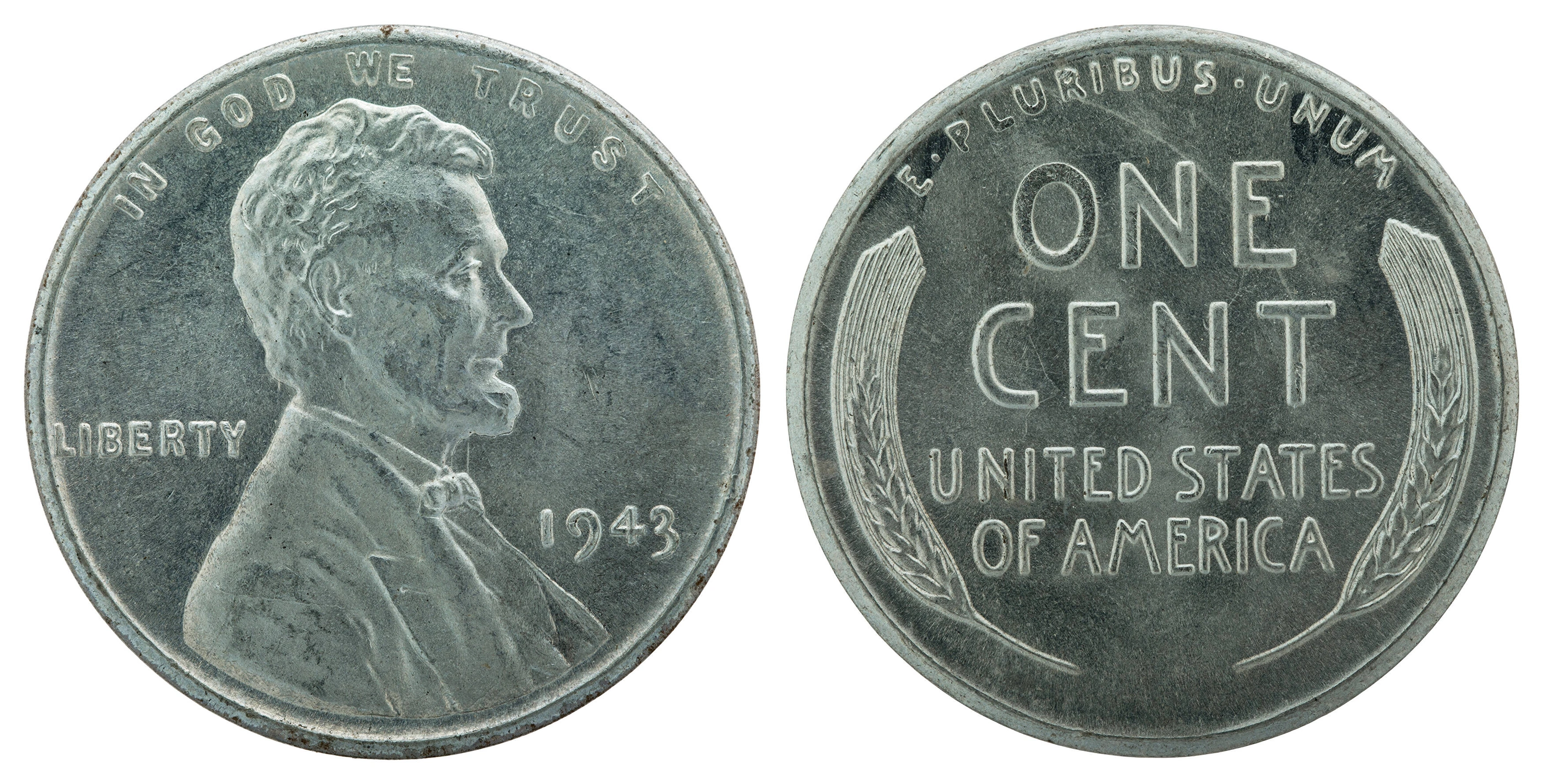 Both faces of a real 1943 Lincoln cent: Lincoln and date at left; ONE CENT between wheat stalks at right.